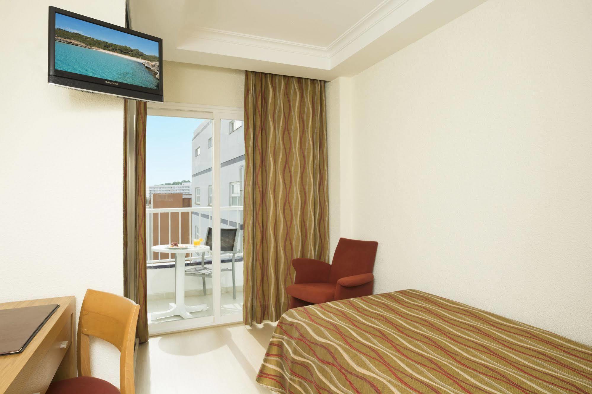 Hsm Atlantic Park Hotel Magaluf  Bagian luar foto